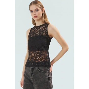 Basic Dantel Örme Bluz Regular Kalıp Kolsuz Yaz İçin Ideal Trend Tasarım Konforlu Kesim