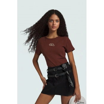 Basic Fitted Örme Bluz Nakış Detay TR Menşei Günlük Kullanım İçin Uzun Ömürlü