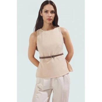 Bisiklet Yaka Slim Fit Dokuma Bluz Kemerli Yazlık Günlük Kullanım İçin Rahat Ve Şık Görünüm