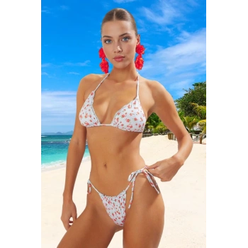 Desenli Üçgen Bikini Takımı Şık Detaylı Su Sporları İçin Plaj Ve Havuz Ergonomik Kesim