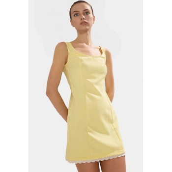 Dokuma Kumaştan A Kesim Mini Elbise 87% Polyester 13% Elastan Mükemmel Uyum Dayanıklı Malzeme