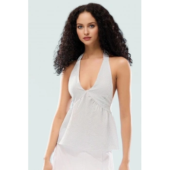 Ekose Gofre Bluz Şık V Yaka ve Rahat Polyester Kumaş Trend Tasarım Zarifane