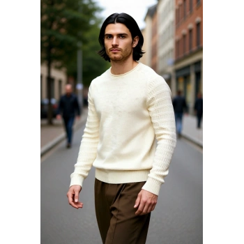 Erkek Bisiklet Yaka Fitted Dokulu Triko Kazak Kış Günleri İçin Konforlu Ve Modern Şıklık Sunar