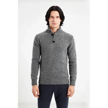 Erkek Gri Fitted Kesim Düğmeli Dik Yaka Kalın Triko Kazak Kışlık Günlük Kombinler İçin Şık Seçim