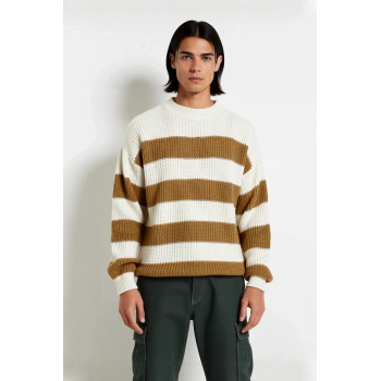 Erkek Oversize Geniş Kalıp Bisiklet Yaka Çizgili Akrilik Triko Kazak Soğuk Kış Günleri İçin İdeal