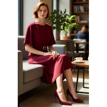 Kadın A line Siluet Bordo Düz Mat Saten Midi Elbise Aksesuar Detayı Bisiklet Yaka Dokuma Şık