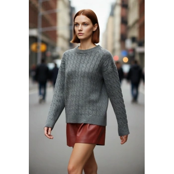 Kadın Antrasit Gri Basic Bisiklet Yaka Saç Örgü Triko Kazak Soğuk Günlerin Şık Tamamlayıcısı