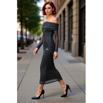 Kadın Balık Kesim Puantiyeli Carmen Yaka Maxi Boy Astarlı Elbise Şık Gece Davetleri İçin İdeal.
