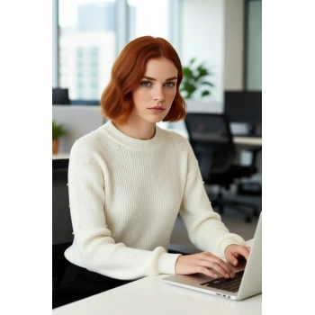 Kadın Basic Siluet İnci Detaylı Bisiklet Yaka Triko Kazak Düşük Kol Rahat Giyim Stili Kaliteli