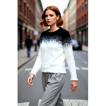 Kadın Basic Siluet Kışlık Regular Kalıp Uzun Kollu Degrade Desenli Tüylü Triko Kazak Günlük