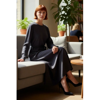 Kadın Bisiklet Yaka Standart Kol Astarsız Düz Desen Örme Elbise Günlük Şıklık Ve Konfor Sunar.