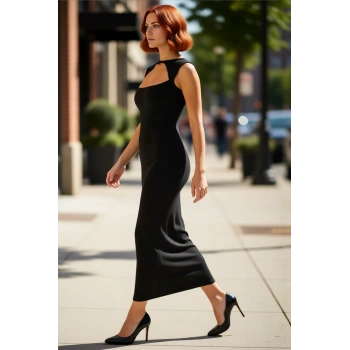 Kadın Bodycon Kesim Kolsuz Maxi Elbise Şık Cut Out Detaylı Örme Sandy Dokulu Tasarım Kaliteli