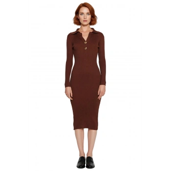 Kadın Bodycon Kesim Midi Triko Elbise Polo Yaka Tasarımıyla Günlük Stilinizi Tamamlar. Kaliteli