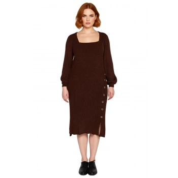 Kadın Bodycon Kesim Triko Elbise Uzun Kollu Kare Yaka Midi Boy Fitilli Düğme Detayıyla Kaliteli