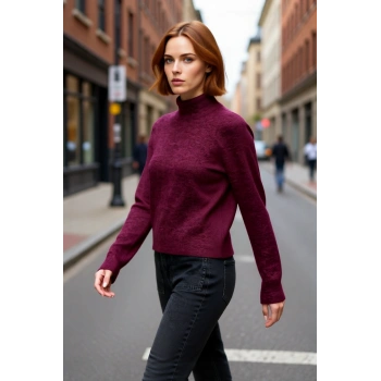 Kadın Bordo Reglan Kol Oversize Dik Yaka Triko Kazak Kış Sezonu İçin İdeal Rahat Günlük Giyim