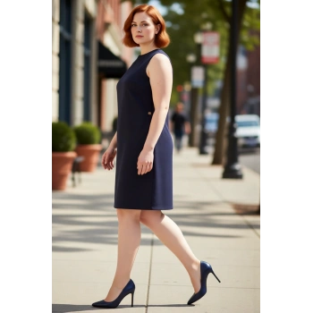 Kadın Büyük Beden Lacivert Kolsuz Mini Shift Elbise 100 Polyester Gold Düğme Detaylı Şık Tasarım