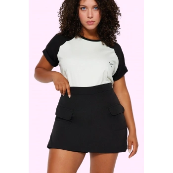 Kadın Büyük Beden Mini Etek Düz Günlük Casual Tarz Modern Tasarım Yaz Aylarının Vazgeçilmezi