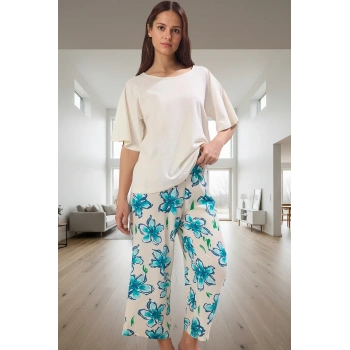 Kadın Çiçekli Pamuklu Kısa Kollu Pijama Takımı Zarif Tasarım Rahat Kullanım