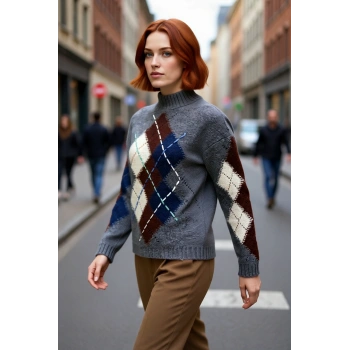 Kadın Dik Yaka Baklava Desenli Oversize Triko Kazak Düşük Kol Rahatlığıyla Kışlık Stil Sunar