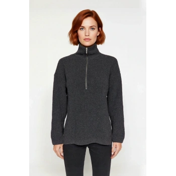 Kadın Dik Yaka Fermuarlı Regular Kalıp Düşük Kol Selanik Örgü Uzun Triko Kazak Soğuk Günler İçin