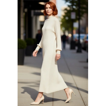 Kadın Düz Desen Dik Yaka Düşük Kol Maxi Triko Elbise Şık Shift Kalıbıyla Kışlık Konfor Sunar