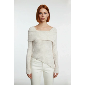 Kadın Fitted Asimetrik Etek Ucu Carmen Yaka Uzun Kollu Triko Kazak Bahar Şıklığı Sunar Kaliteli