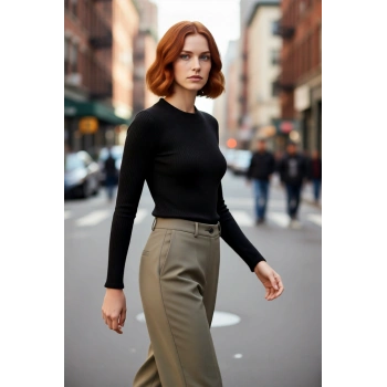 Kadın Fitted Polo Yaka Triko Kazak Uzun Kollu Kontrast Detaylı Modern ve Rahat Stil Kaliteli