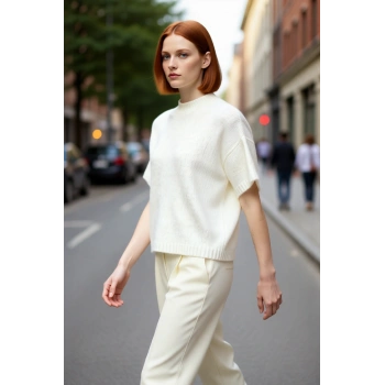 Kadın Geniş Kalıp Basic Dik Yaka Kalın Selanik Dokulu Düşük Kısa Kollu Triko Kazak Günlük Şıklık