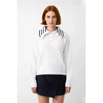 Kadın Geniş Kalıp Saç Örgülü Devrik Yaka Akrilik Triko Kazak Kışlık Günlük Şık ve Rahat Kombinler