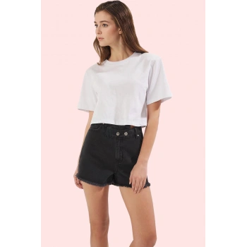 Kadın Geniş Paça Denim Mini Şort Pamuk Rahat Yaz Kombinleri Günlük Kullanım Modern Tasarım