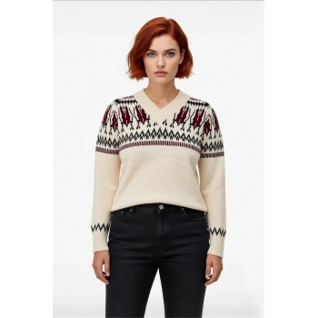 Kadın Geometrik Desenli V Yaka Triko Kazak Kışlık Regular Kalıp Reglan Kol Uzun Boy Rahat Şık