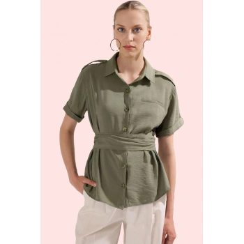 Kadın Gömlek Yaka Regular Fit Kısa Kollu Düz Desenli İş Ve Günlük Yaz Aylarının Vazgeçilmezi