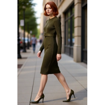 Kadın Haki Triko Midi Boy Kemerli Elbise Şık Bisiklet Yaka Uzun Standart Kollu Rahat Günlük Kombin