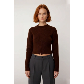 Kadın Kahverengi Regular Kalıp Crop Düşük Kol Triko Bisiklet Yaka Fermuar Detaylı Kalın Kazak