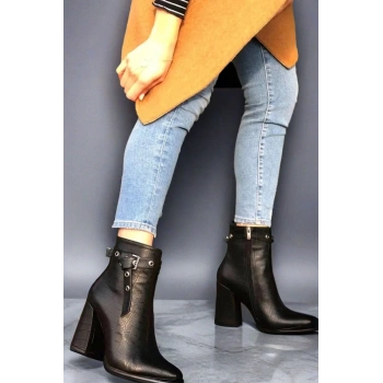 Kadın Kare Topuklu Kısa Bot Kroko Desenli Fermuarlı Yumuşak Taban Şık Günlük Ayakkabı