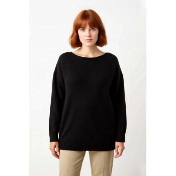 Kadın Kayık Yaka Regular Kalıp Triko Kazak Düz Desen Konforlu Şıklık Sunan Temel Parça Kaliteli