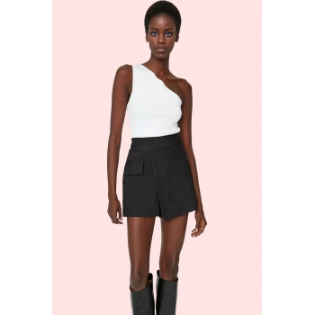 Kadın Kemerli Şort Etek Polyester Viskoz Elastan Yüksek Bel Dokuma Finike Günlük Kombinler