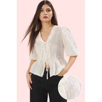 Kadın Kısa Kollu Çiçekli Desenli V Yaka Gömlek Pamuk Günlük Kullanım Yaz Aylarının Vazgeçilmezi