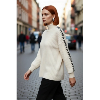 Kadın Kışlık Dik Yaka Düşük Kol Nakış Detaylı Triko Kazak Günlük Şıklık Ve Rahatlık Sunar Kaliteli