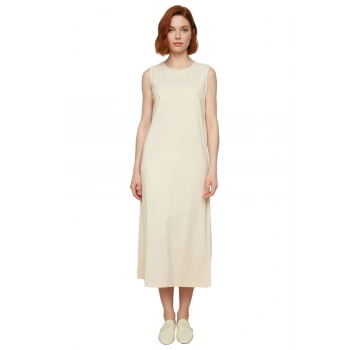 Kadın Kolsuz Bisiklet Yaka %100 Pamuk Maxi Boy Düz Elbise Konforlu ve Modern Şıklık Kaliteli