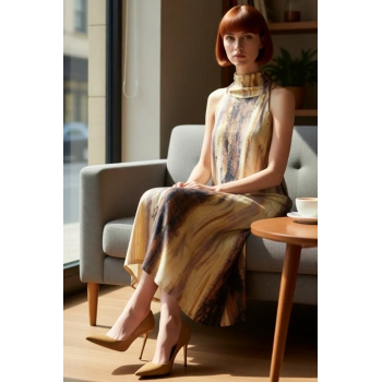 Kadın Kolsuz Maxi Boy Saten Dokuma Shift Elbise Halter Yaka Soyut Desenli Yaz Sezonu Şıklığı