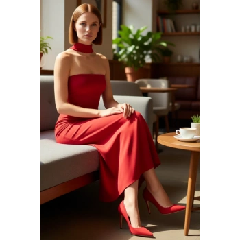 Kadın Kolsuz Straplez Maxi Elbise Düz Dokusu Esnek Kumaşıyla Dört Mevsim Konfor Sunar Kaliteli