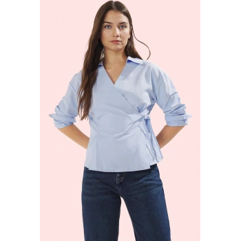 Kadın Kruvaze Bağlama Detaylı Regular Gömlek Basic Siluet Uzun Kollu Yaz Aylarının Vazgeçilmezi