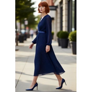 Kadın Kruvaze Yaka Piliseli A Kesim Şifon Maxi Elbise Astarlı Kemerli Uzun Kollu Şıklık Sunar