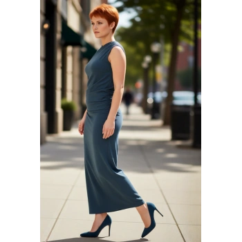 Kadın Kruvaze Yaka Yanları Büzgülü Kolsuz Maxi Boy Örme Kumaş Rahat Shift Kalıp Büyük Beden Elbise