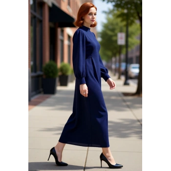 Kadın Lacivert Balon Kol Dik Yaka Kuşaklı Tesettür Dokuma Maxi Elbise Şık ve Konforlu Tasarım