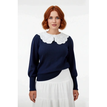 Kadın Lacivert Dantel Yaka Triko Kazak Uzun Kollu Regular Kalıp Kış Kombinlerinin Şık Seçimi