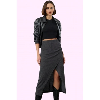 Kadın Midi Etek Düz Desen Örme Kumaş Kruvaze Anvelop Günlük Şıklık Yaz Aylarının Vazgeçilmezi