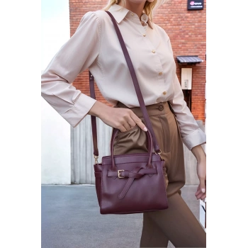 Kadın Mini Vegan Deri Kemer Detaylı Şık El ve Omuz Çantası Seçkin Malzeme Profesyonel Görünüm