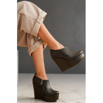 Kadın Moda Dolgu Topuk Kısa Bot Abaco Şık ve Zarif Abiye Ayakkabı